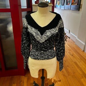White House Black Market Black/White/Gray Sweater